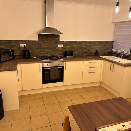 Stylish Miners Cottage, Treorchy, Rhondda Treorky المظهر الخارجي الصورة
